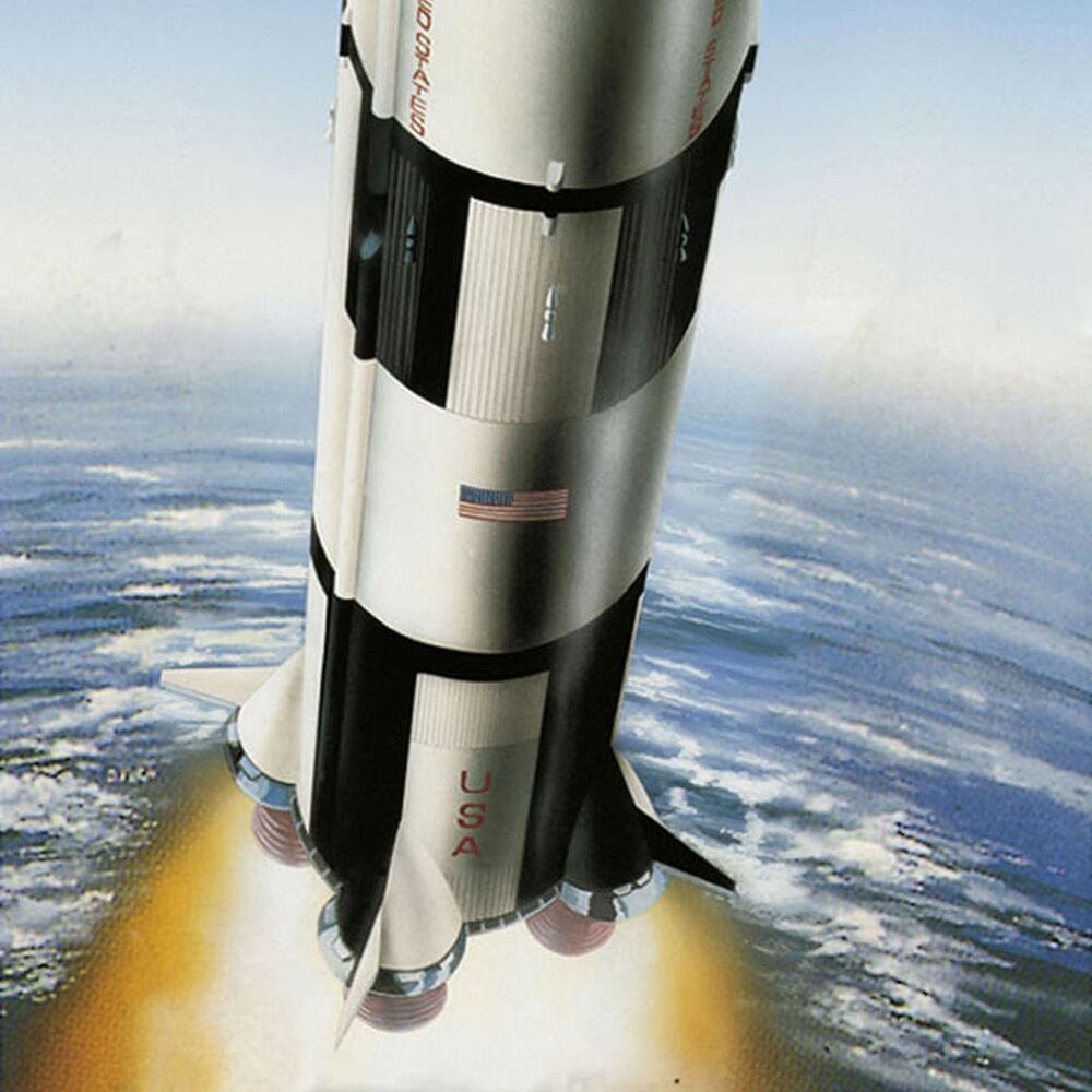 Revell Apollo 11 Saturn V Rocket Model Kit 03704 Scale 196 50th