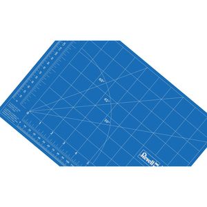 View 2 Revell Modellers Cutting Mat Size Small 300 mm x 220 mm 39056