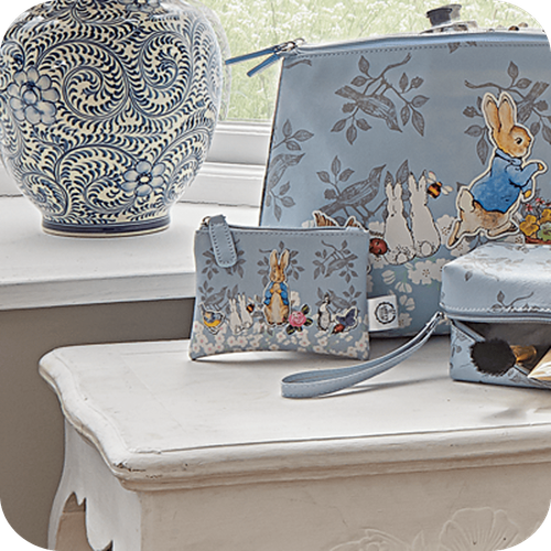 Purses & Wallets