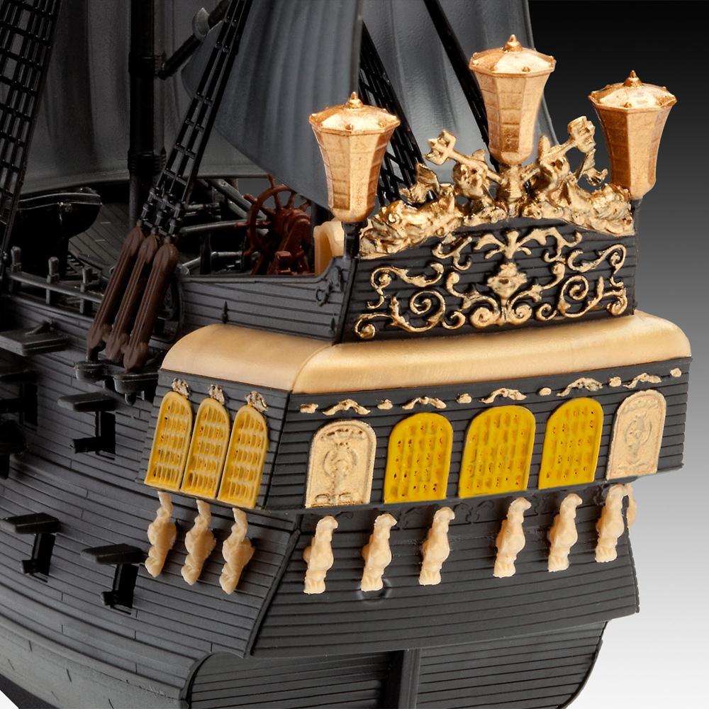 View 4 Revell EASY-CLICK Disney Pirates of The Caribbean Salazar's Revenge Black Pearl Scale 1:150 SMALL 05499