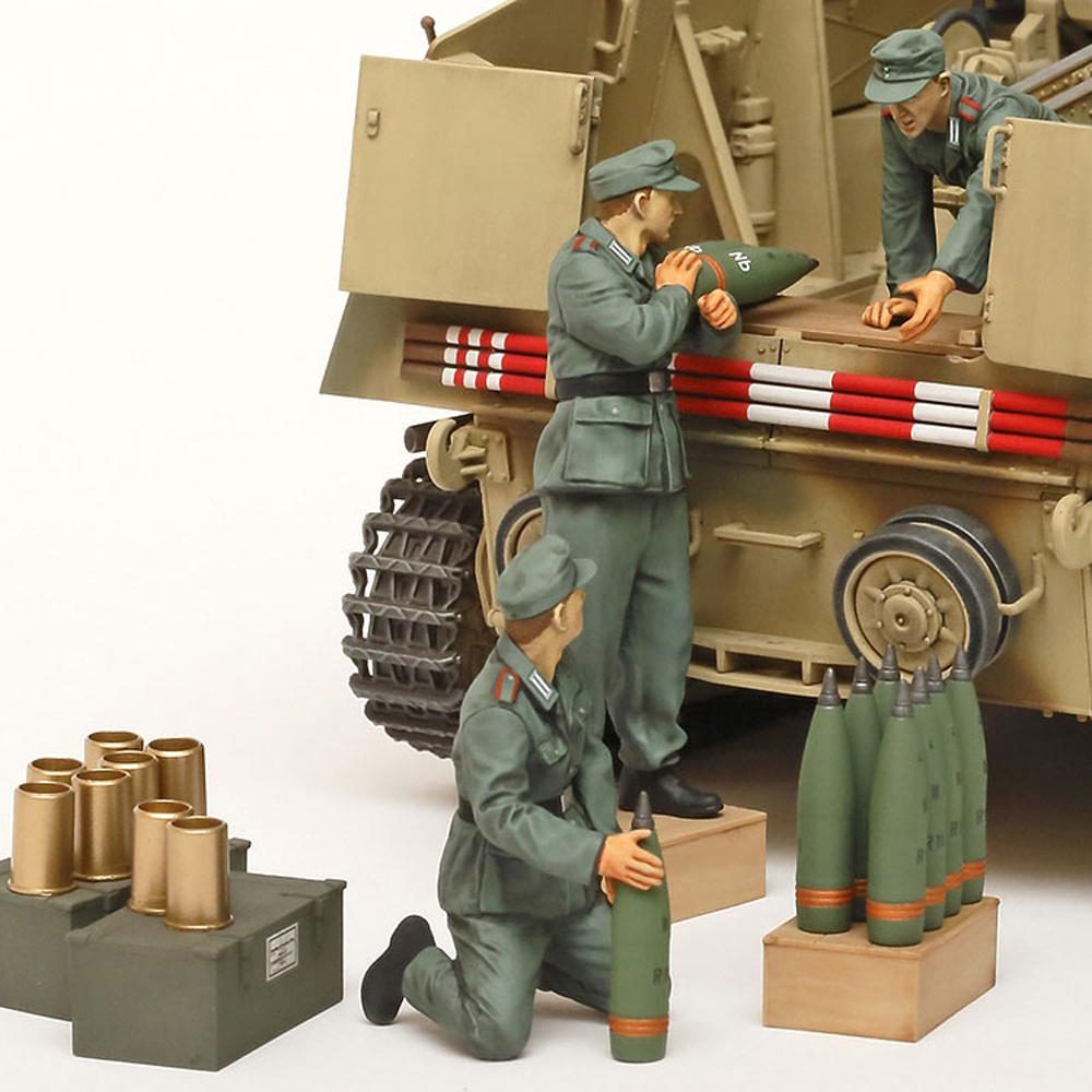 Tamiya German WWII Self-Propelled Howitzer Hummel (Late Production ...