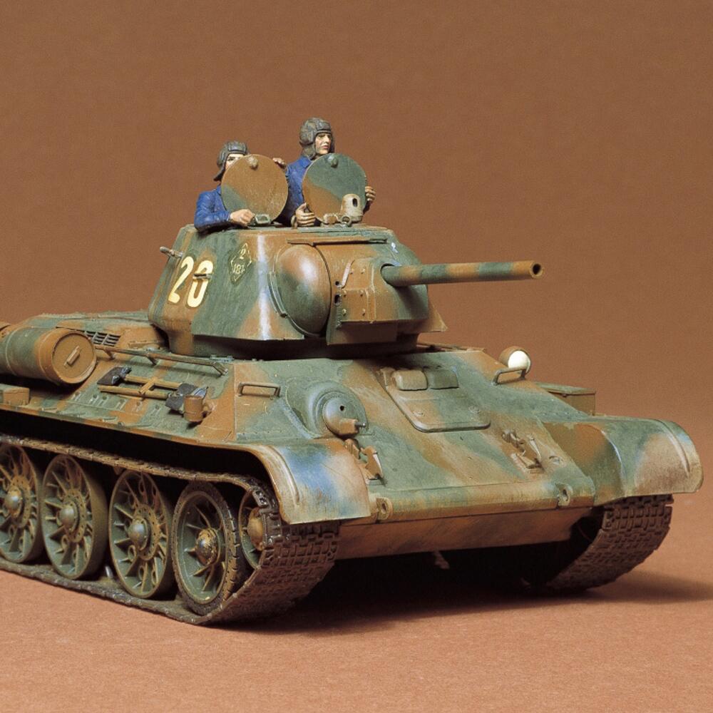 Tamiya T34/76 Russian Tank WW II Era Model Kit 35059 Scale 1/35