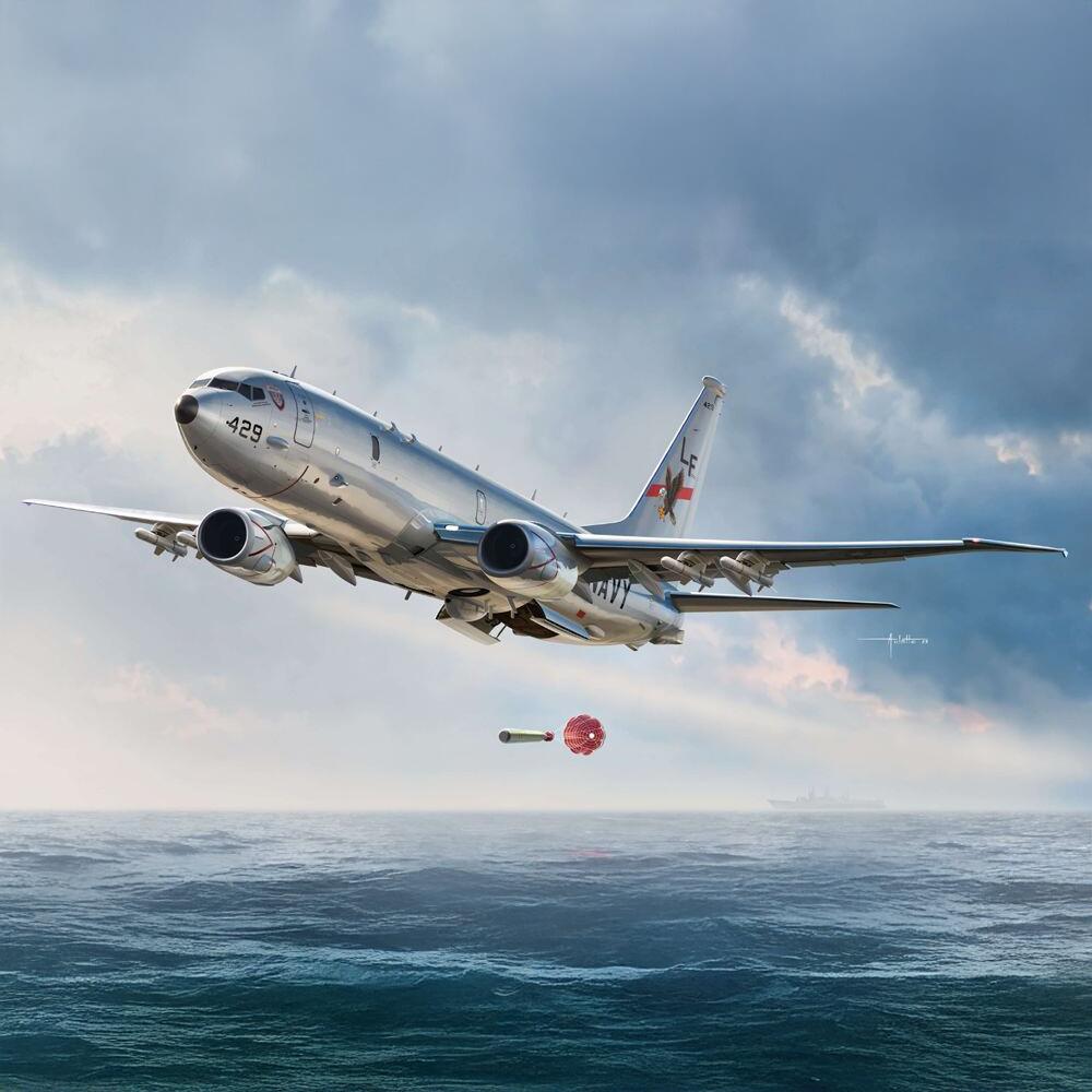 Academy US Navy P-8A Poseidon Maritime Patrol Aircraft Scale 1:144