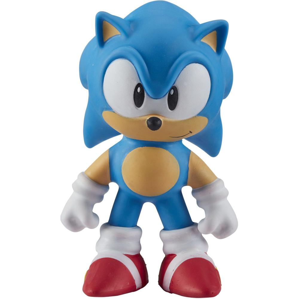 View 2 Classic Sonic the Hedgehog Stretch Sonic Fully Stretchable Figure 07486