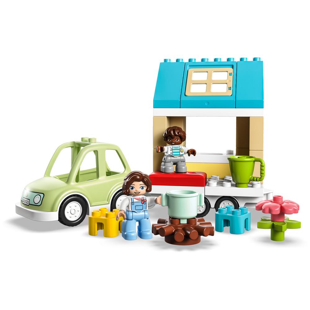 View 2 LEGO Duplo Family House on Wheels Building Set Toy 31 Piece for Ages 2+ 10986