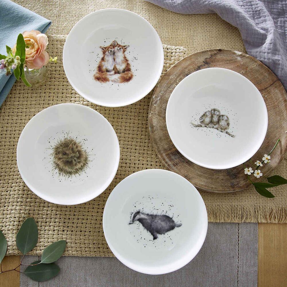 Wrendale Designs Royal Worcester - Set di 4 tazze da collezione Lepri e conigli, collezione