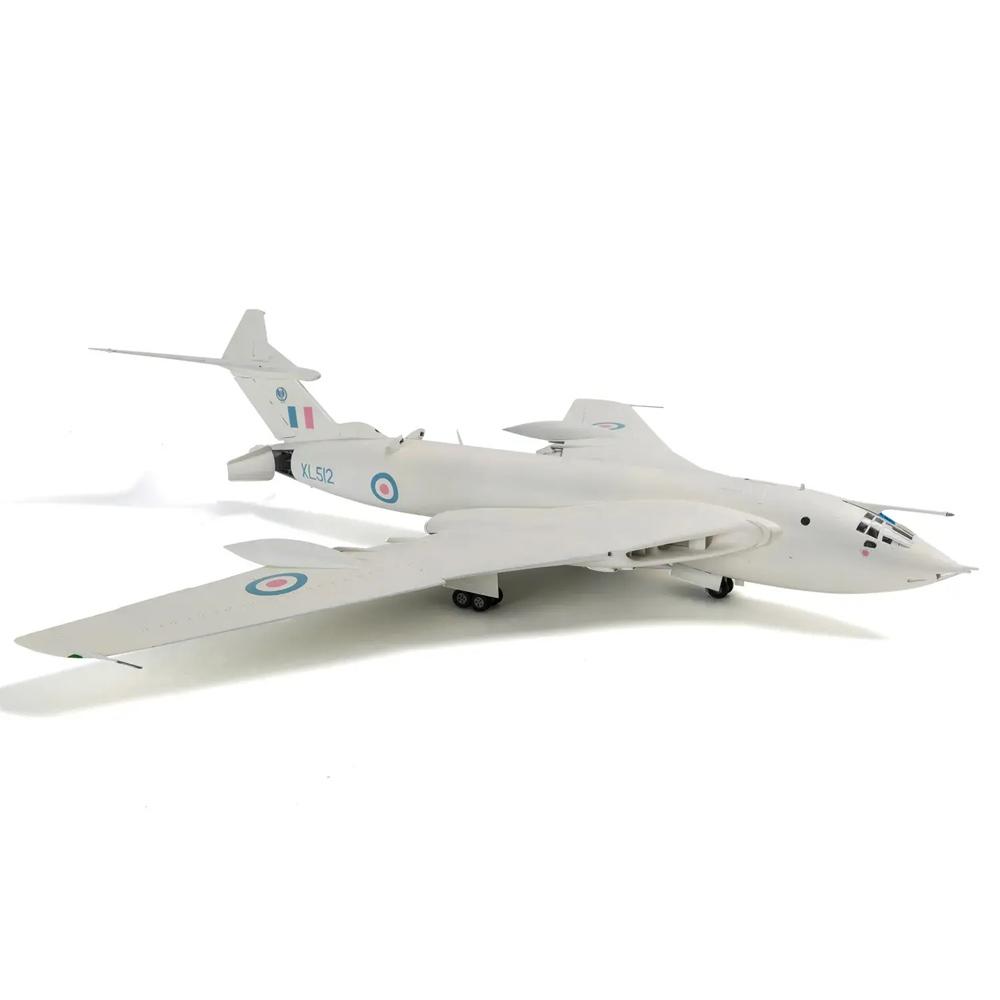 View 3 Airfix Handley Page Victor B Mk.2 (BS) Bomber Aircraft Model Kit Scale 1:72 HA12008