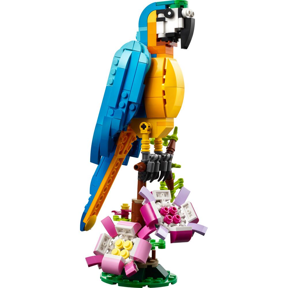 LEGO Creator Exotic Parrot 3-in-1 Creatures Building Set 253 Pieces