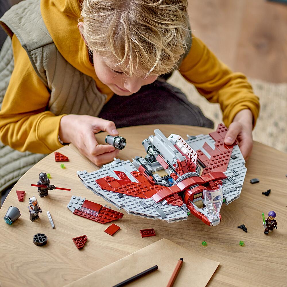 Lego Star Wars Ashoka Tano's T-6 Jedi Shuttle 75362 ---In Stock
