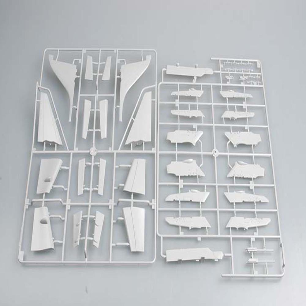 Maquette à Monter 6 Avions Maquette Avion : AV-8B Night Attack Harrier II - Trumpeter - Rue Des Maquettes Kit Détaillé Pour Passionnés