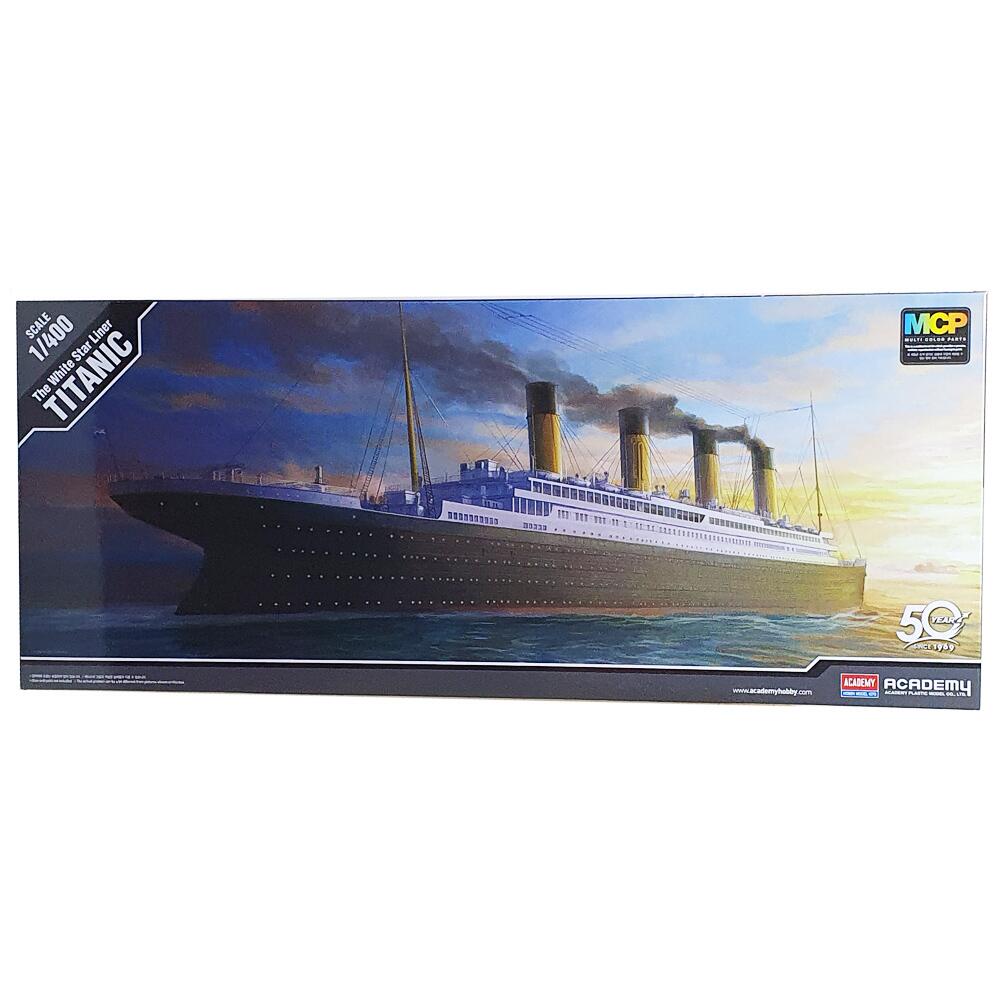 Academy The White Star Liner RMS Titanic MCP Edition Model Kit Scale 1:400 14215