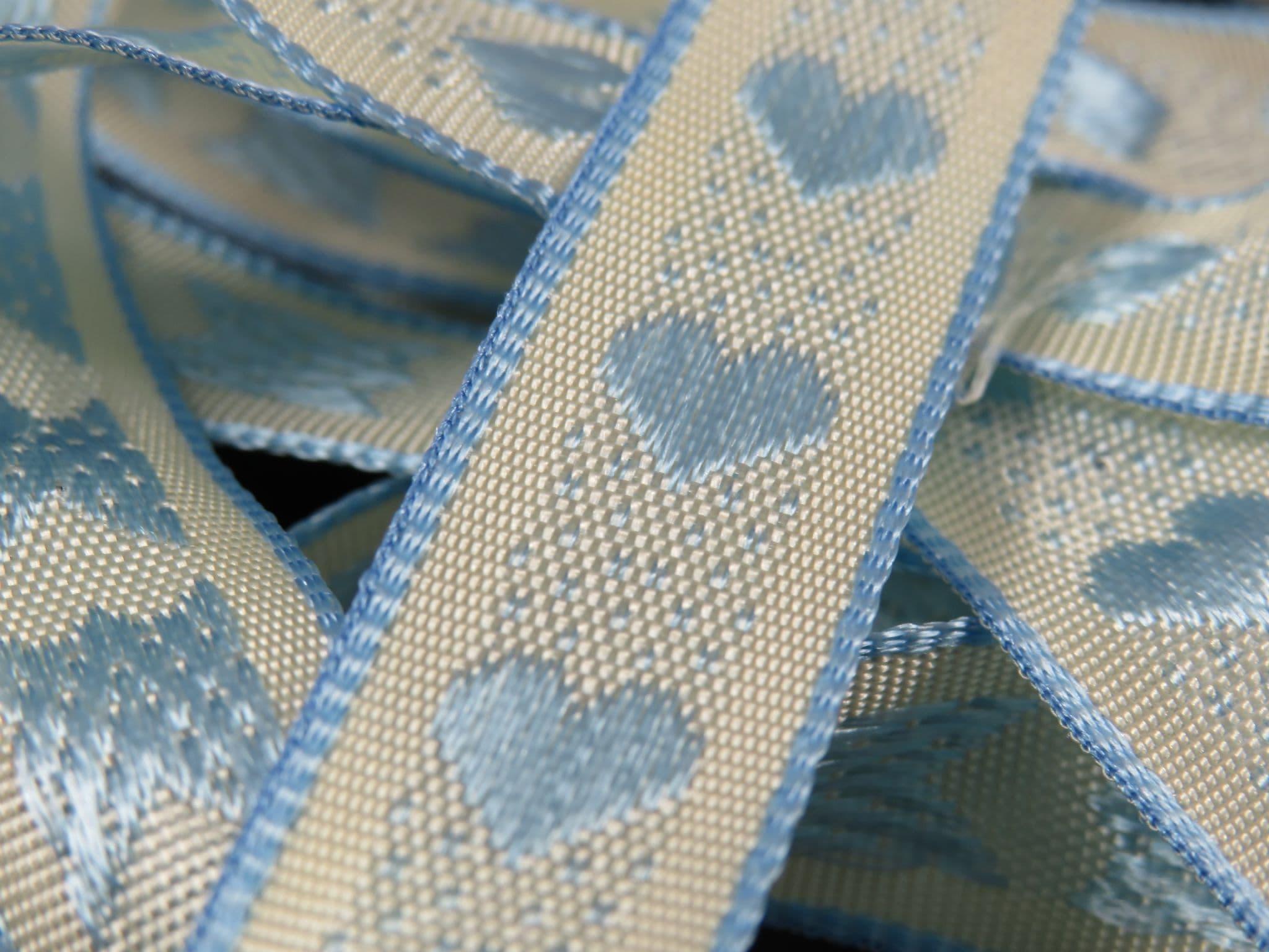 15mm Woven Rustic Heart Pattern - Berisfords Ribbon - Per Metre