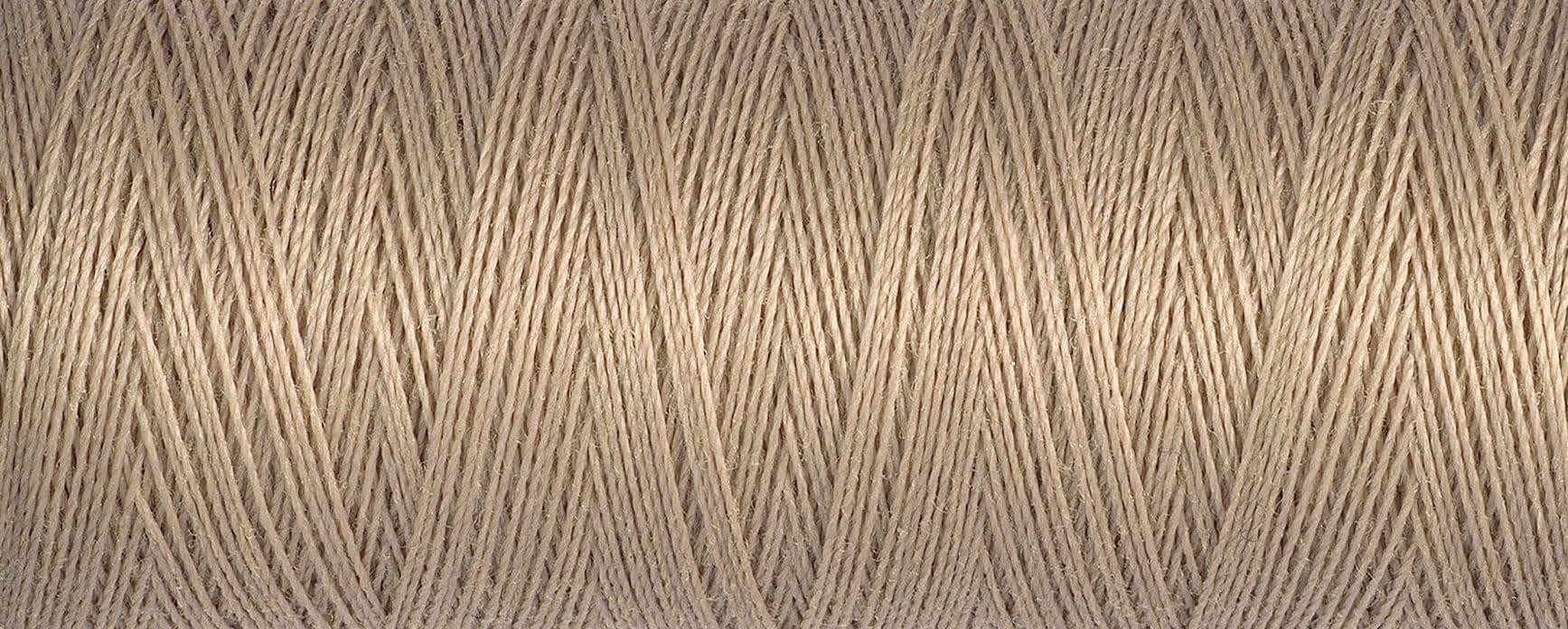 Col. 215 Gutermann Silk S303 Thread 100m - Toasted Almond