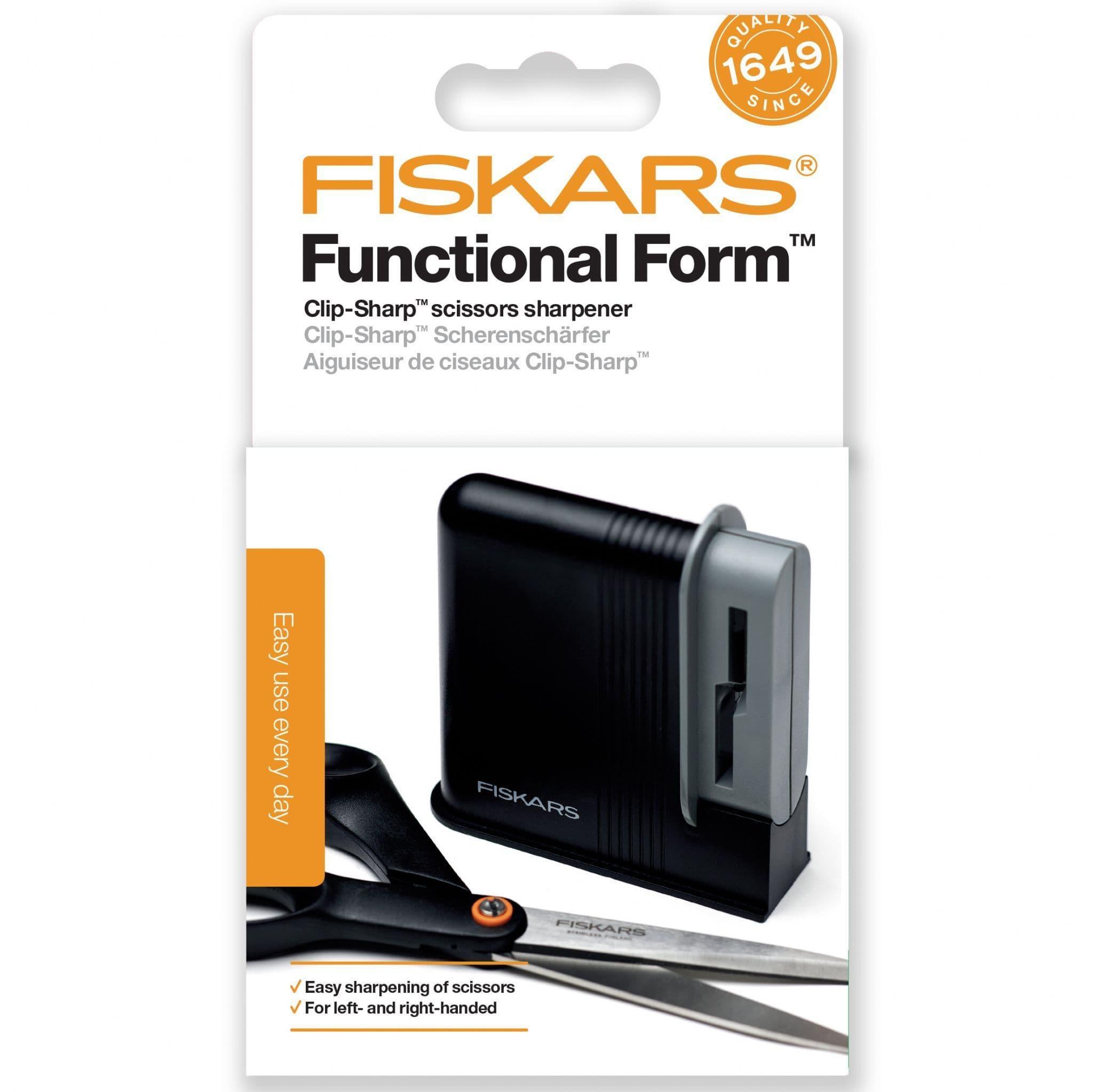 https://cdn.ecommercedns.uk/files/3/252923/9/28121489/fiskars-scissors-sharpener-for-functional-form-blades-black-1-40.jpg