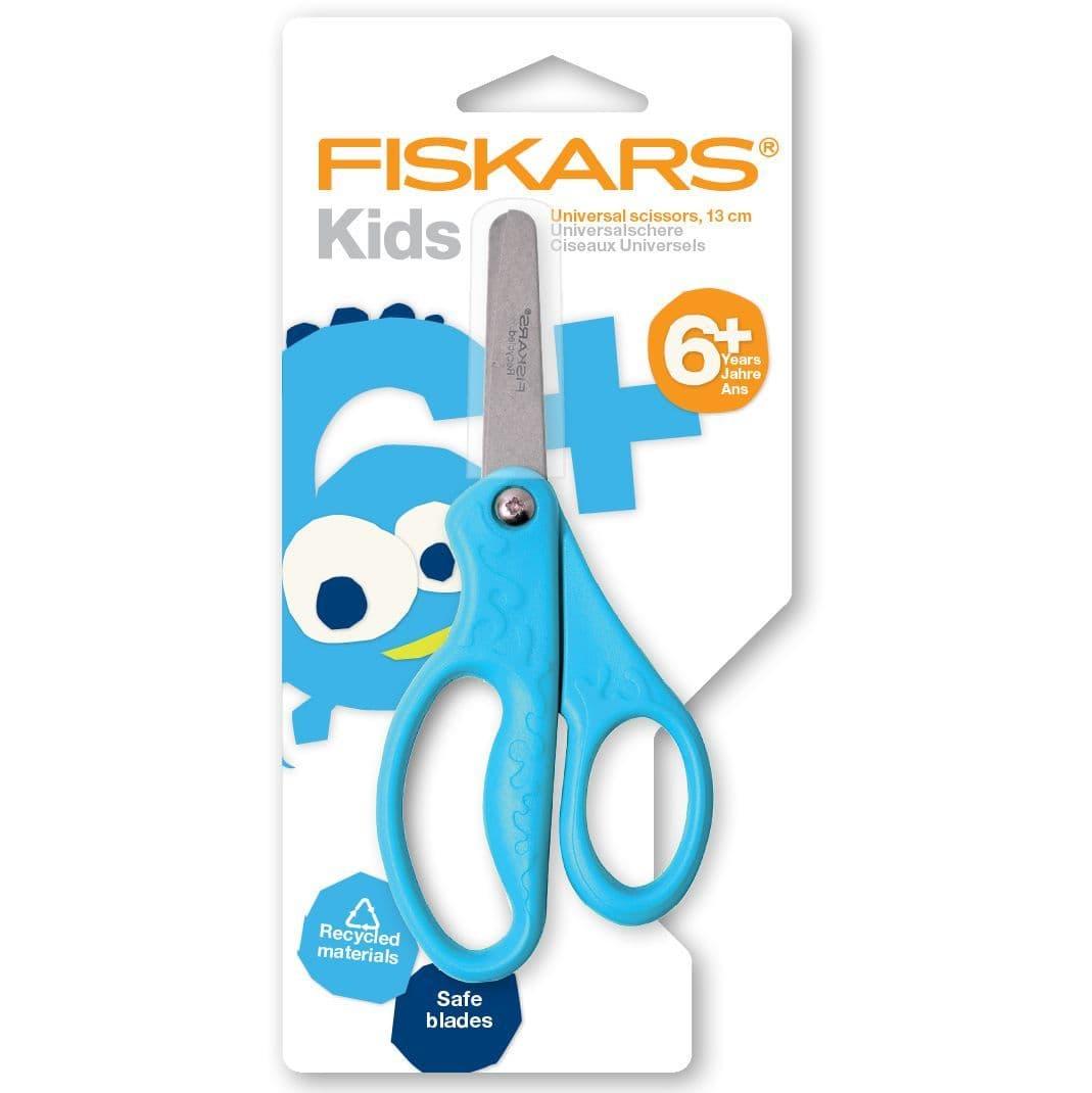 https://cdn.ecommercedns.uk/files/3/252923/9/28121539/fiskars-kids-recycled-universal-scissors-13cm-age-6-2-40495-dv-p.jpg
