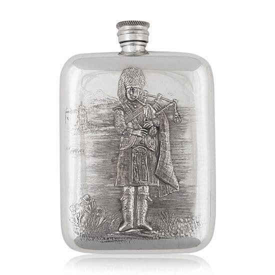 Gift Base Fiaschetta In Acciaio Inox 177 Ml Con Custodia In Similpelle – Colore Marrone, Design Esclusivo