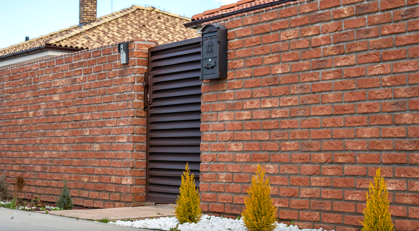 Buy Cambridge Nottingham Red Weathered Brick Slip Corners L shaped 