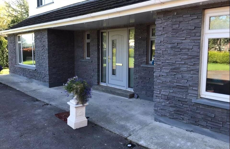 Grenada Dark Grey Stone Cladding UK – Contemporary Slate Panels