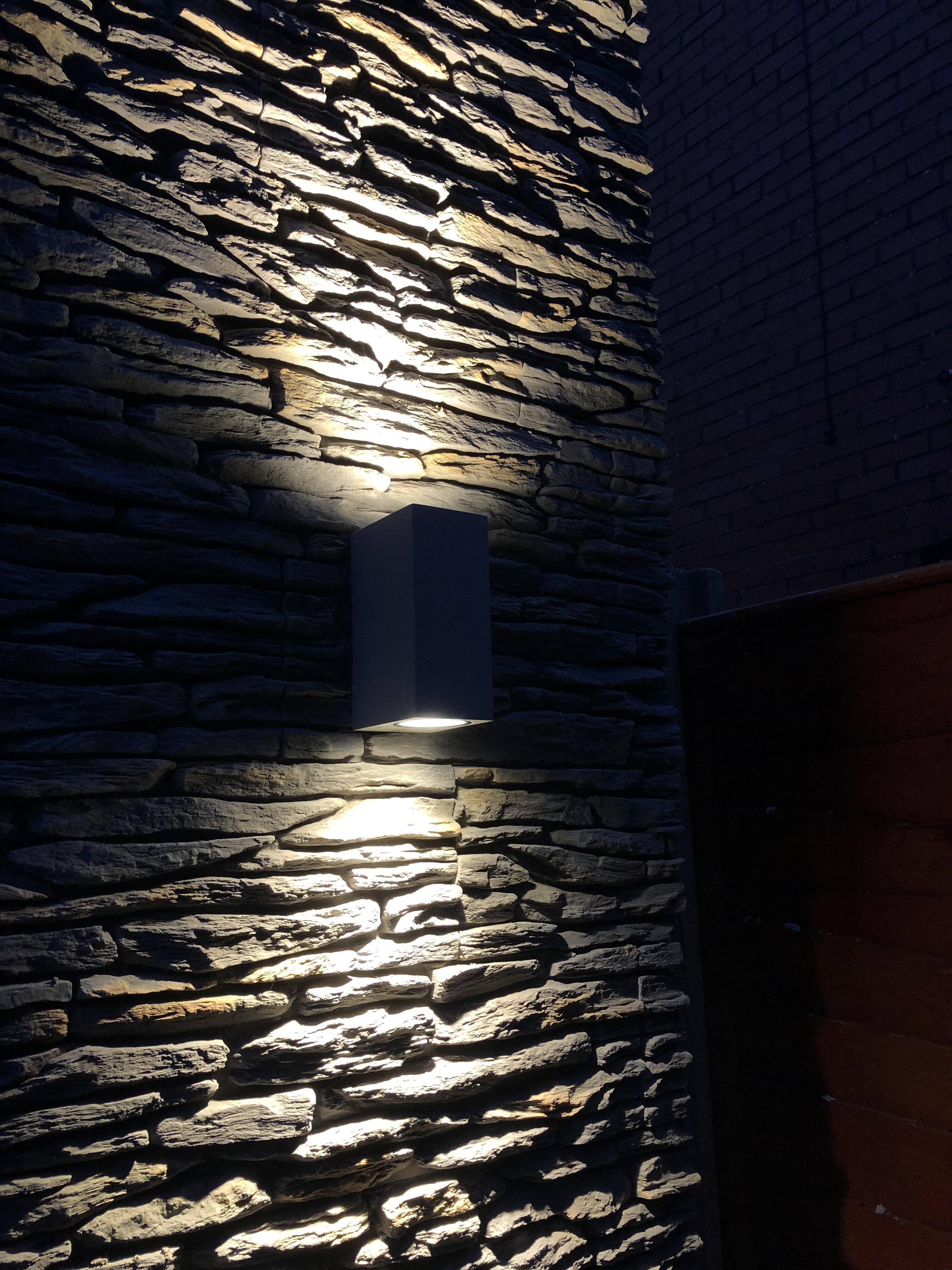 California Graphite Stone Cladding Sample – UK