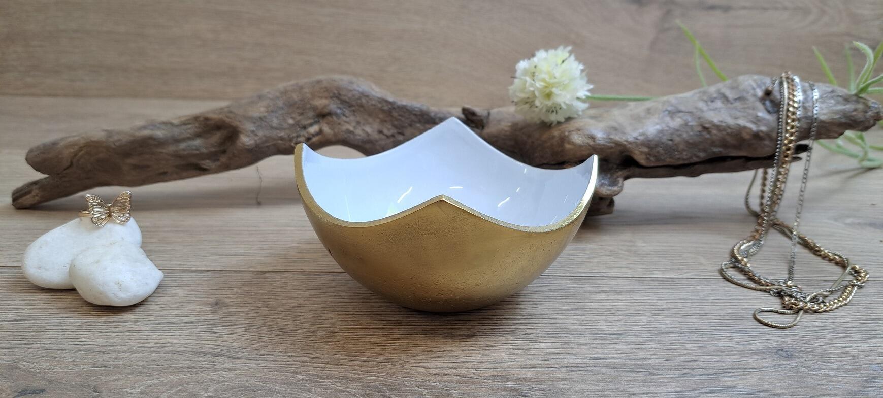 White Gold Small 4 Point Bowl