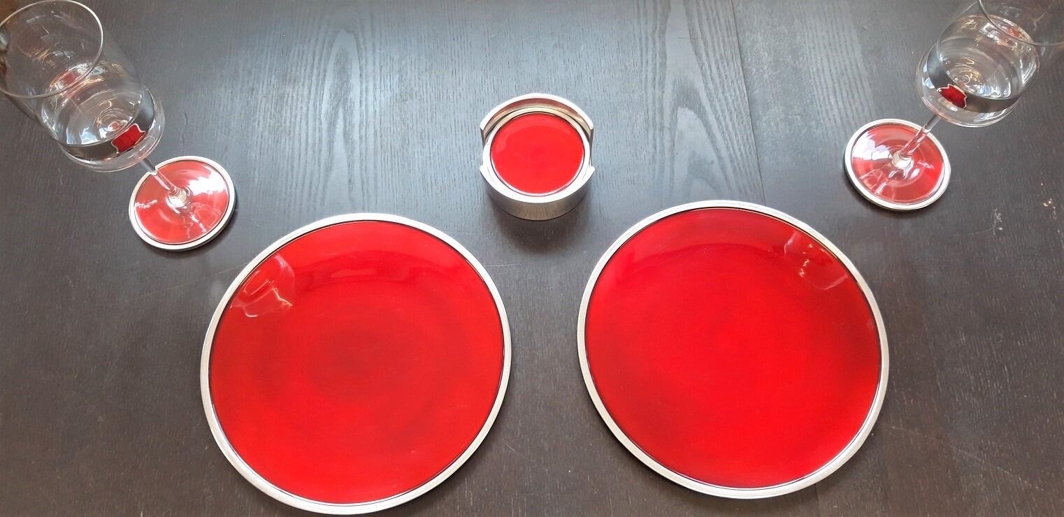 Red Set of 2 Place Mats