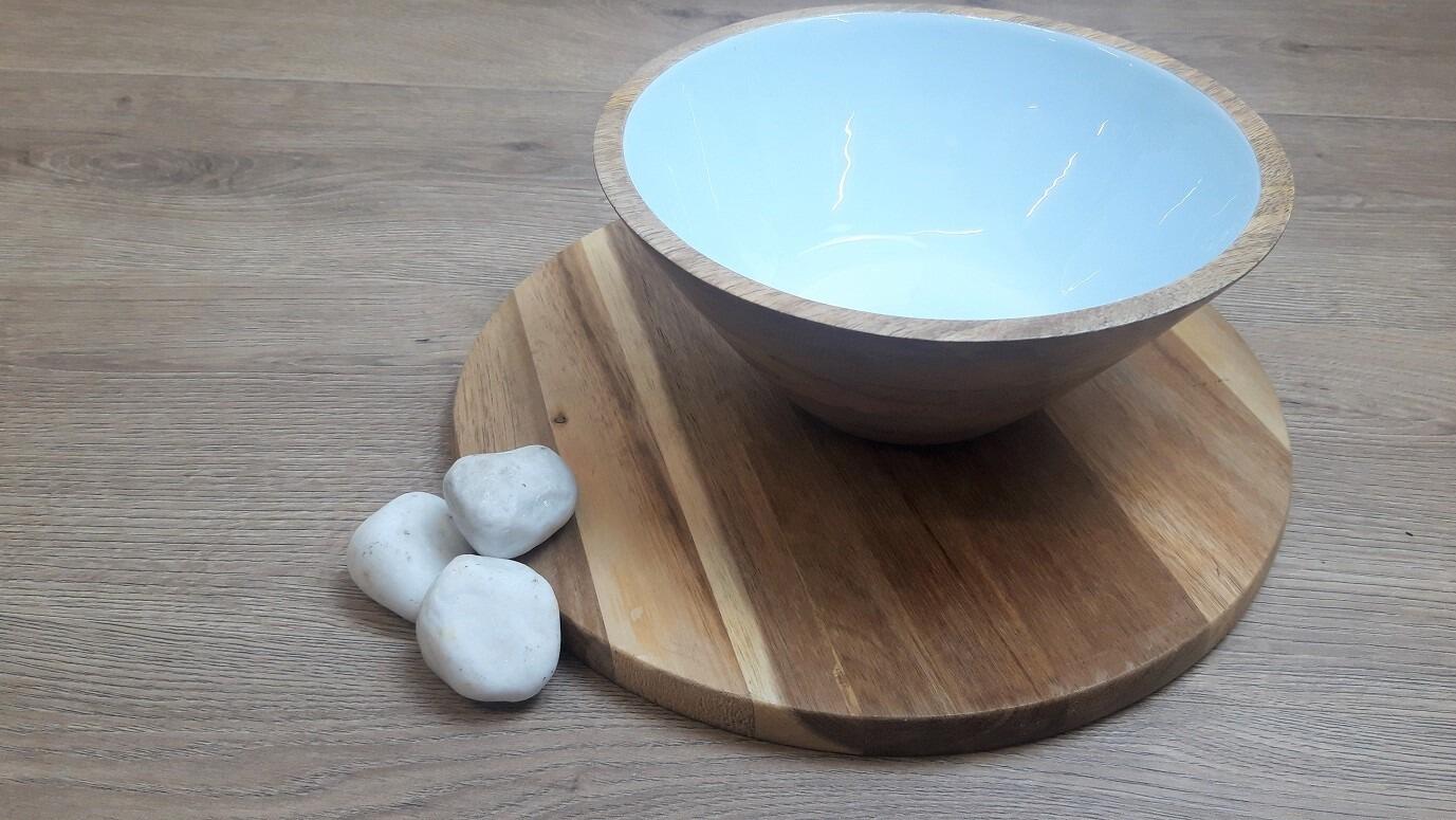White medium deep round bowl