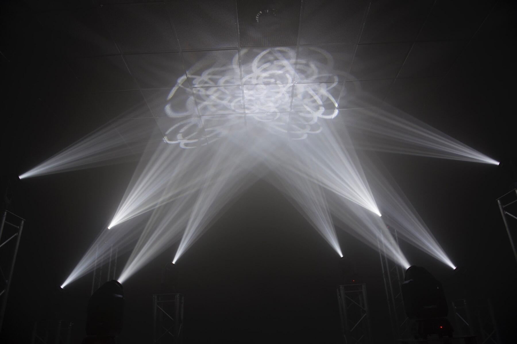 Chauvet Intimidator Spot 160 ILS effect 1