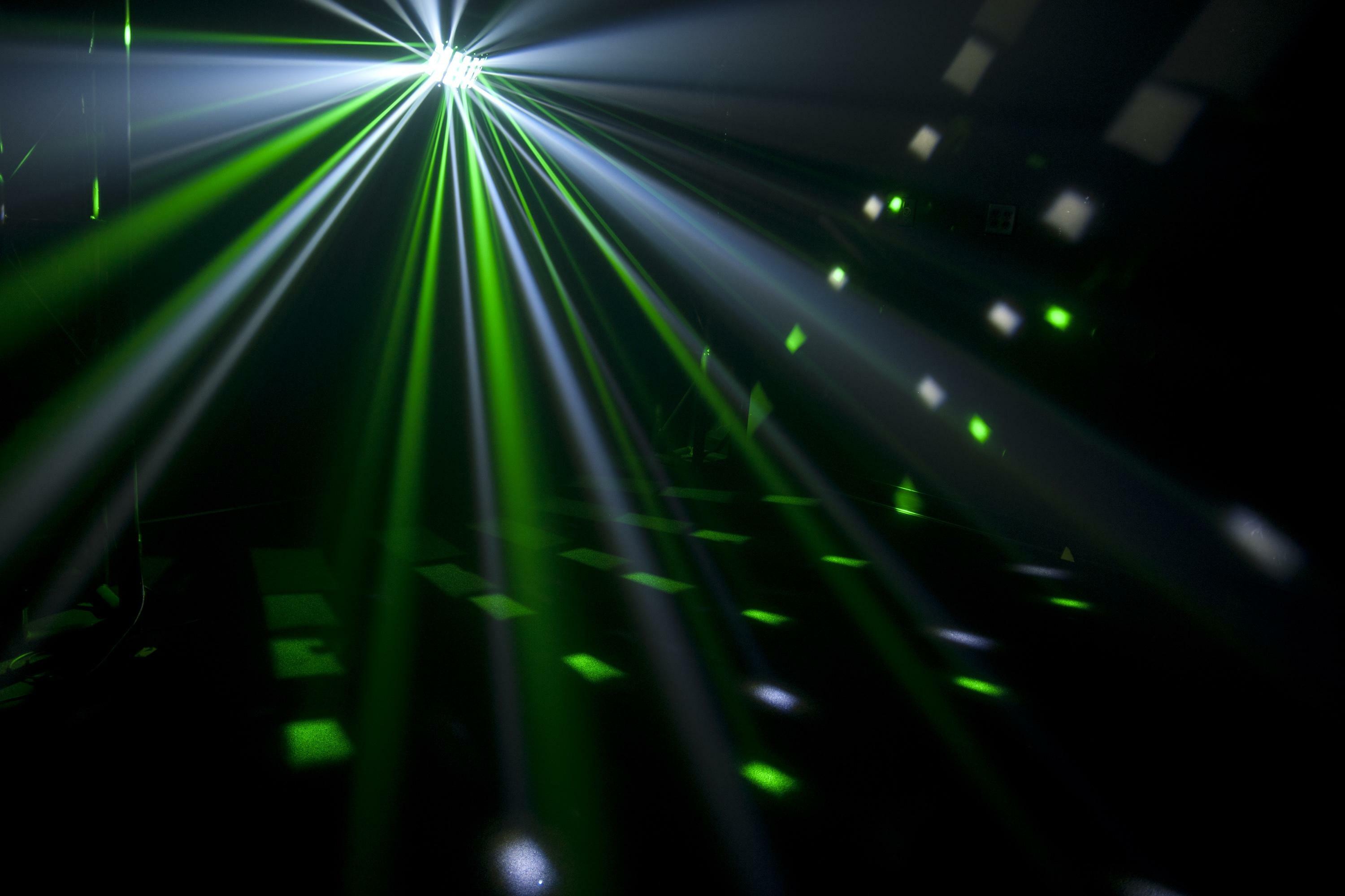 Chauvet DJ Mini Kinta ILS effect 1