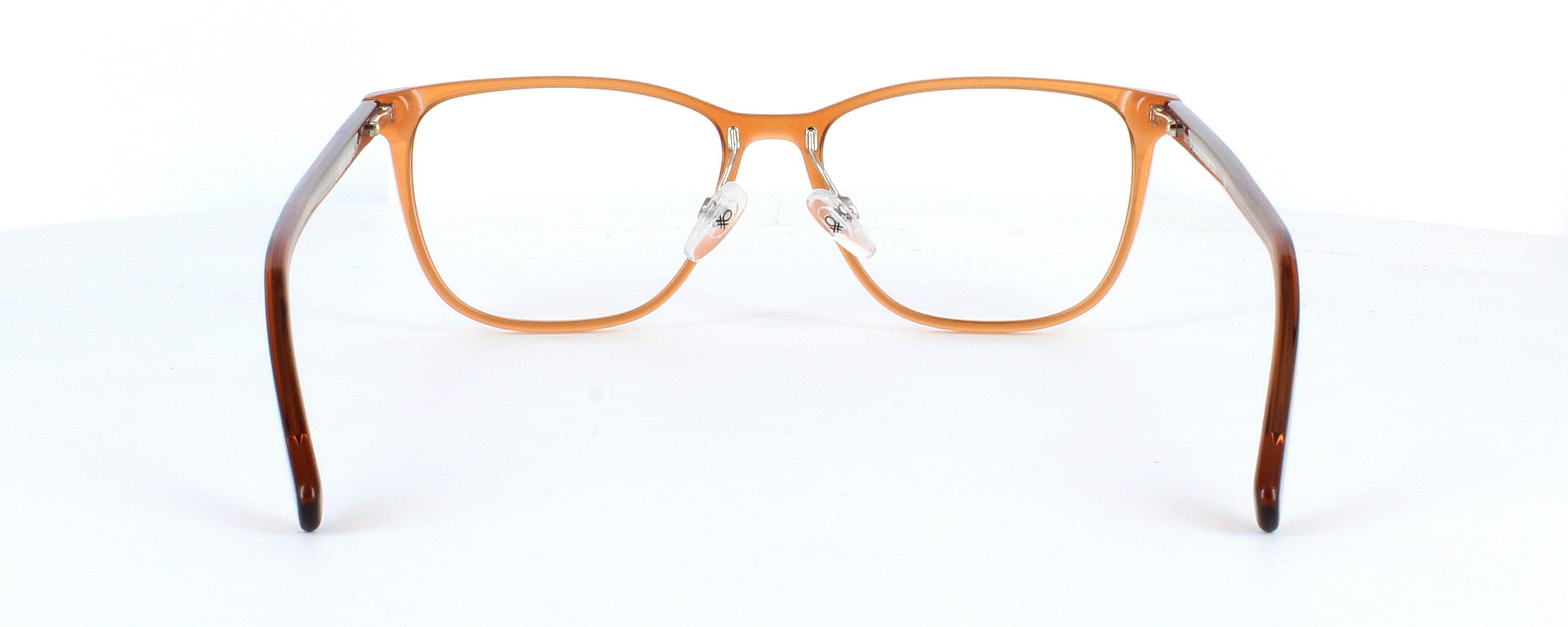 Benetton BEO1029 119 - Gent's crystal brown rectangular shaped glasses with sprung hinge temples - image view 4