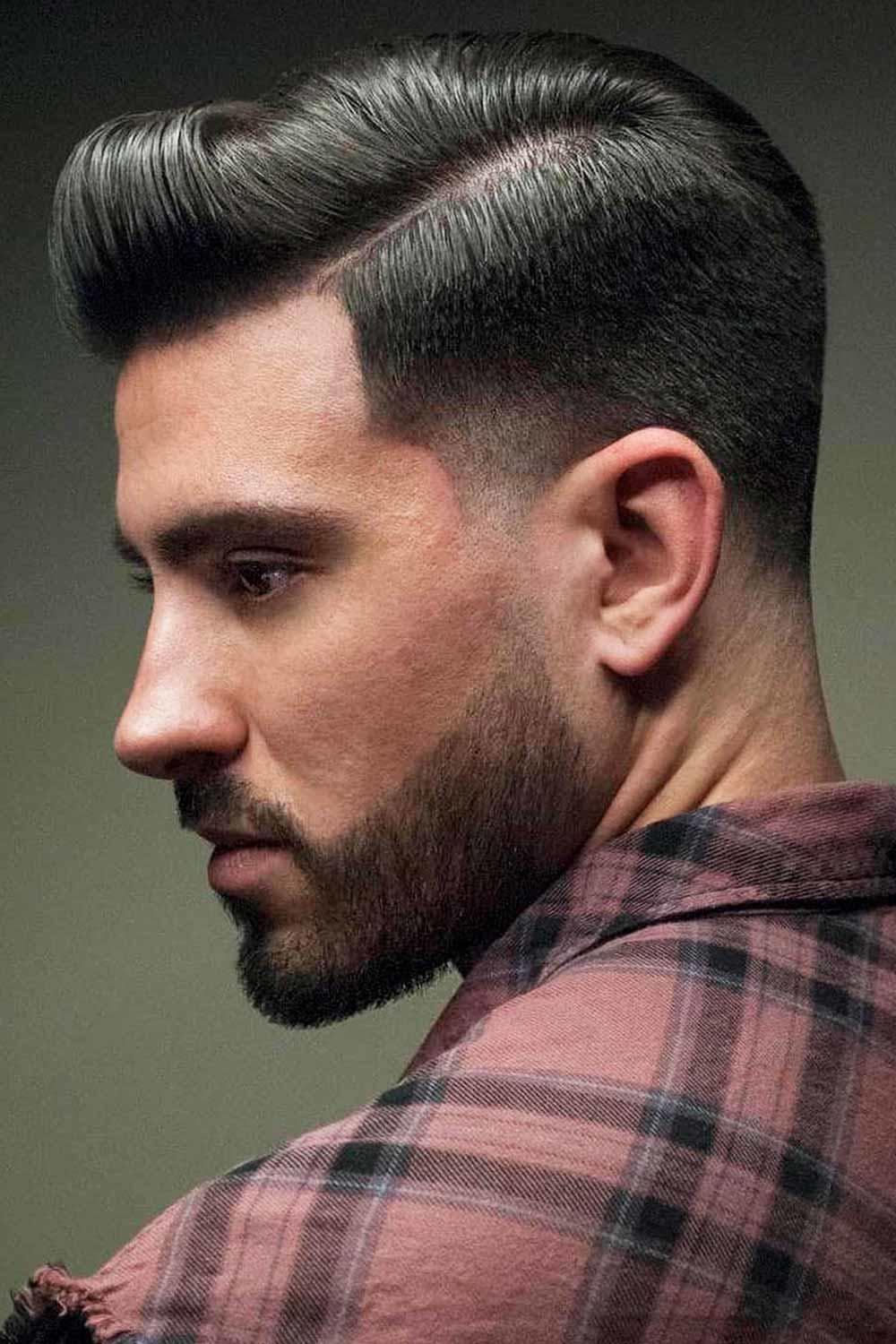 20 Trendy Slicked Back Hair Styles for Men to Style in 2024