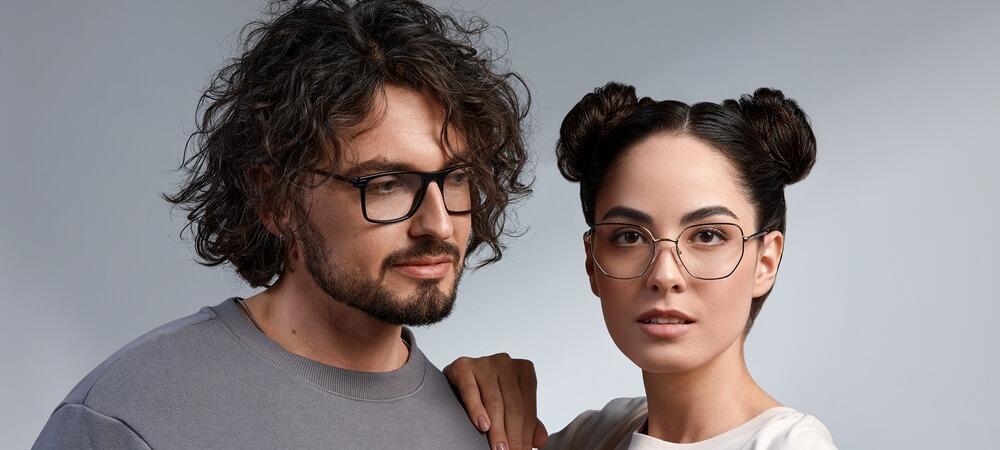 Couple wearing varifocal glasses