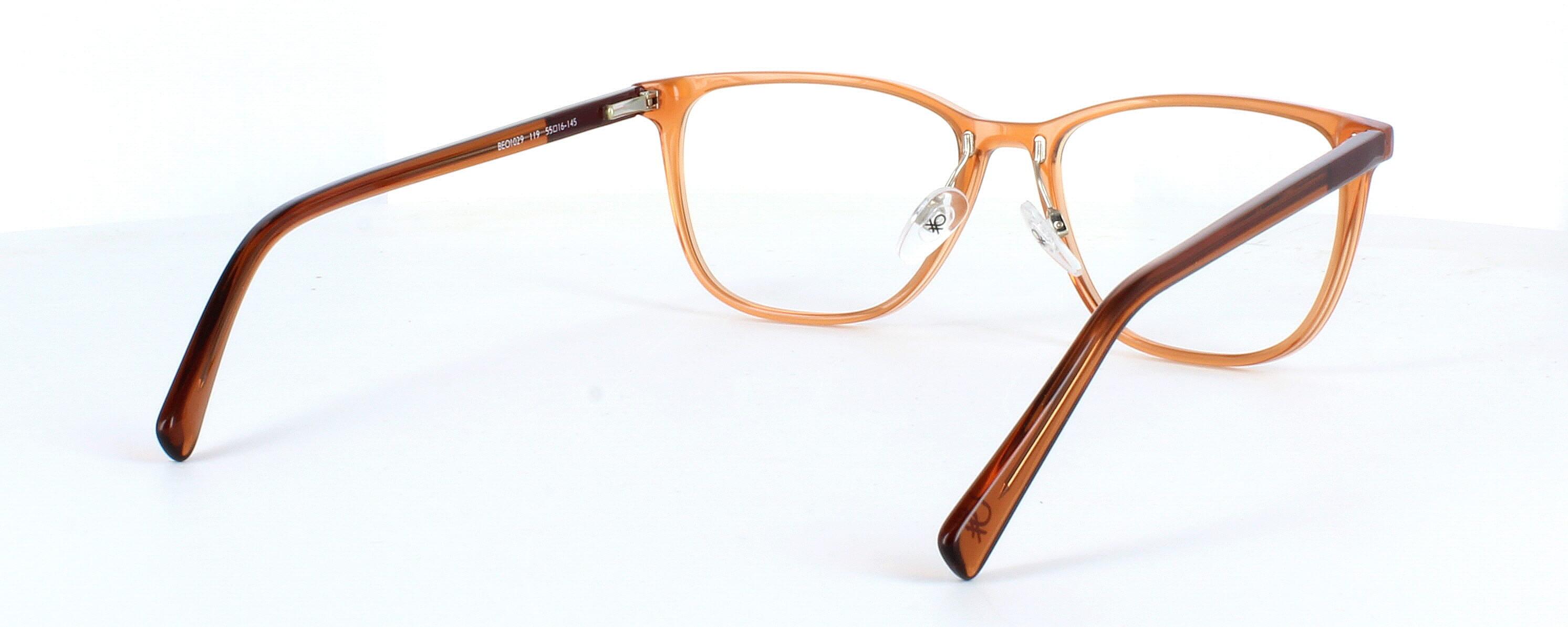 Benetton BEO1029 119 - Gent's crystal brown rectangular shaped glasses with sprung hinge temples - image view 5