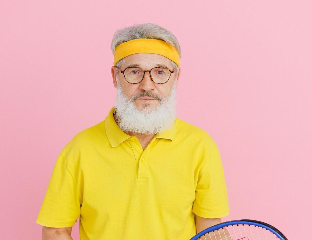 Our Top 6 Tips for Wearing Glasses While Exercising