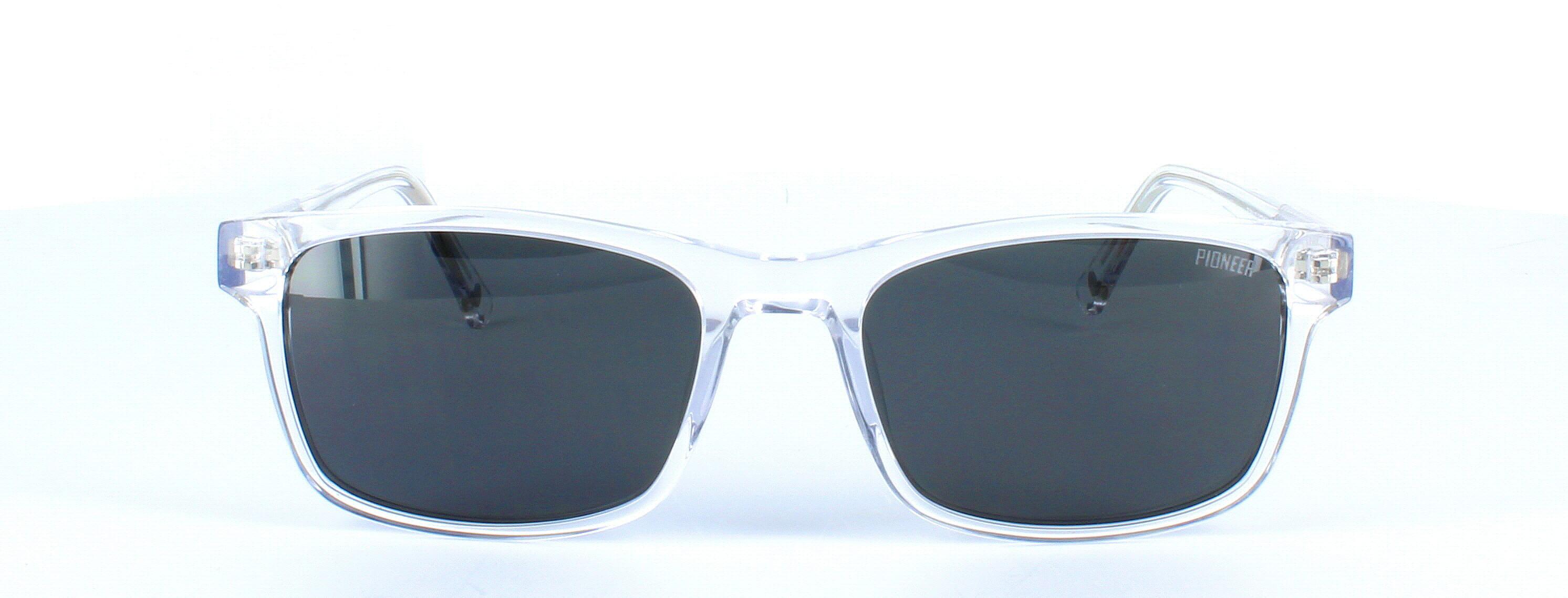 Chrysler D-Frame Sunglasses in Clear by LINDA FARROW – LINDA FARROW (U.K.)