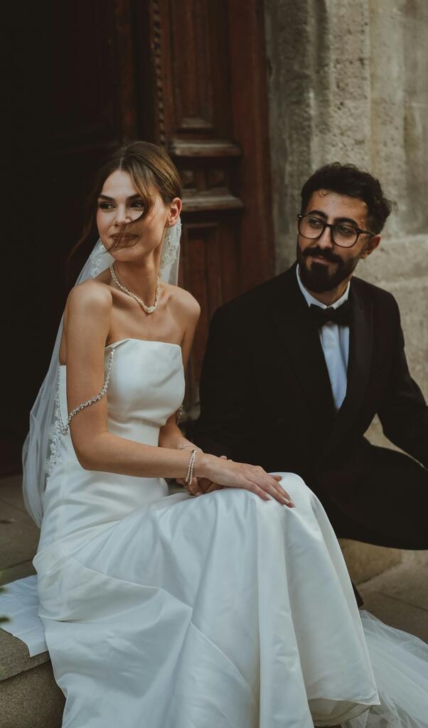 Our Top Glasses Picks For The 2025 Wedding Season