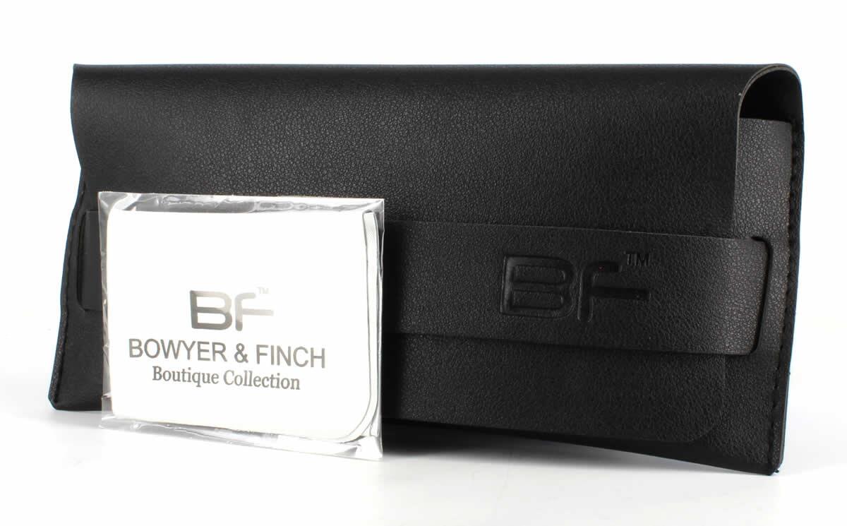 Bowyer & Finch case and cloth