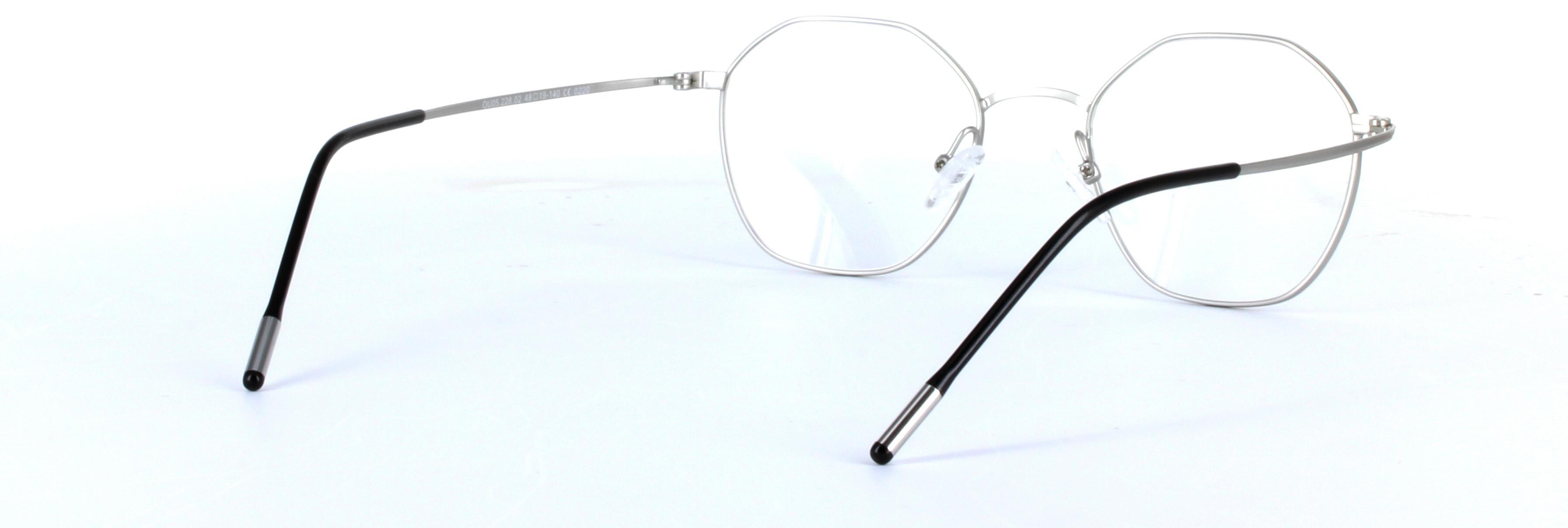 Maiver Silver and Black Full Rim Round Metal Glasses - Image View 4