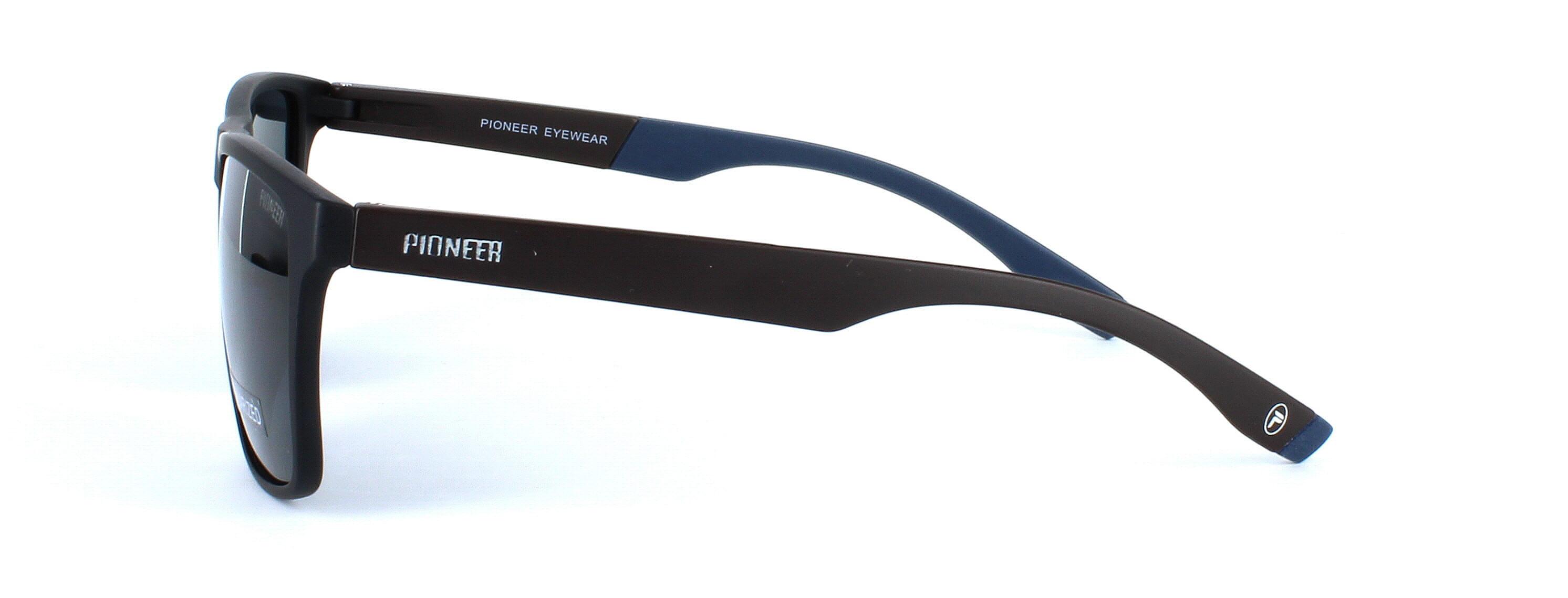 Buy Branded Sunglasses & Goggles for Men & Women Online