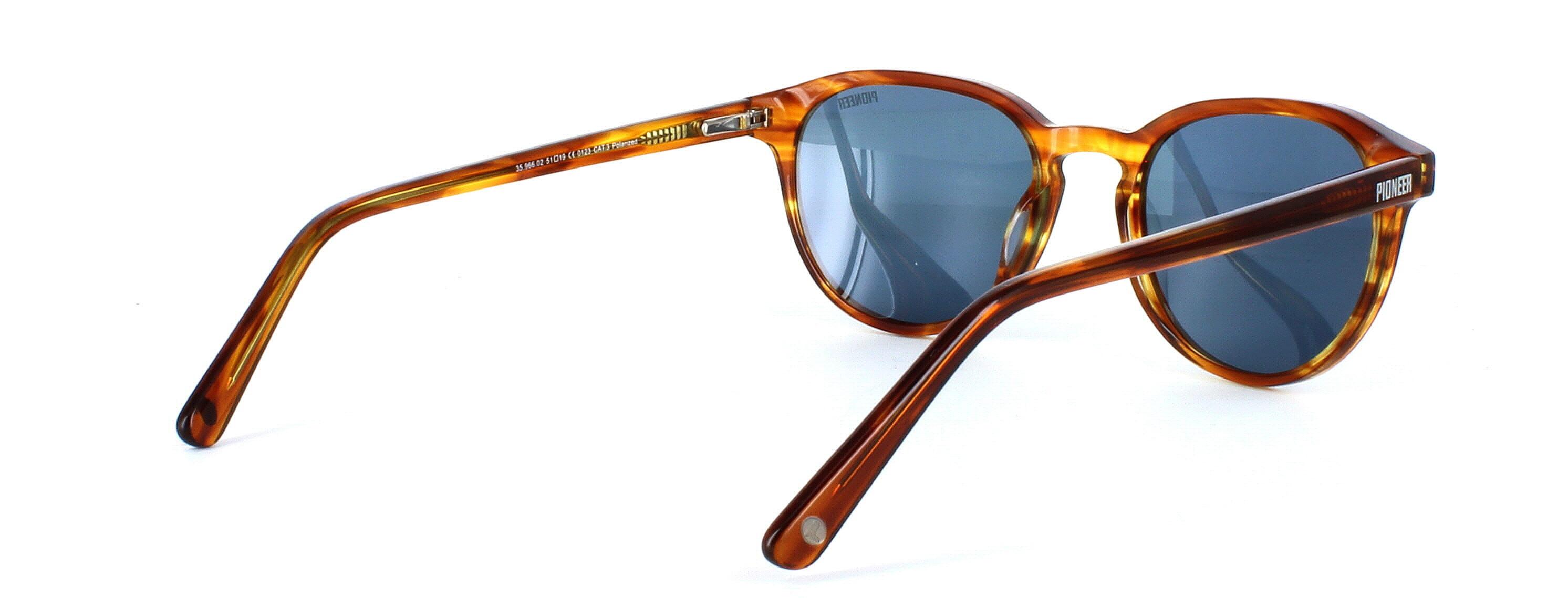 Memphis - Ladies round shaped acetate sunglasses in tortoise - image view 4