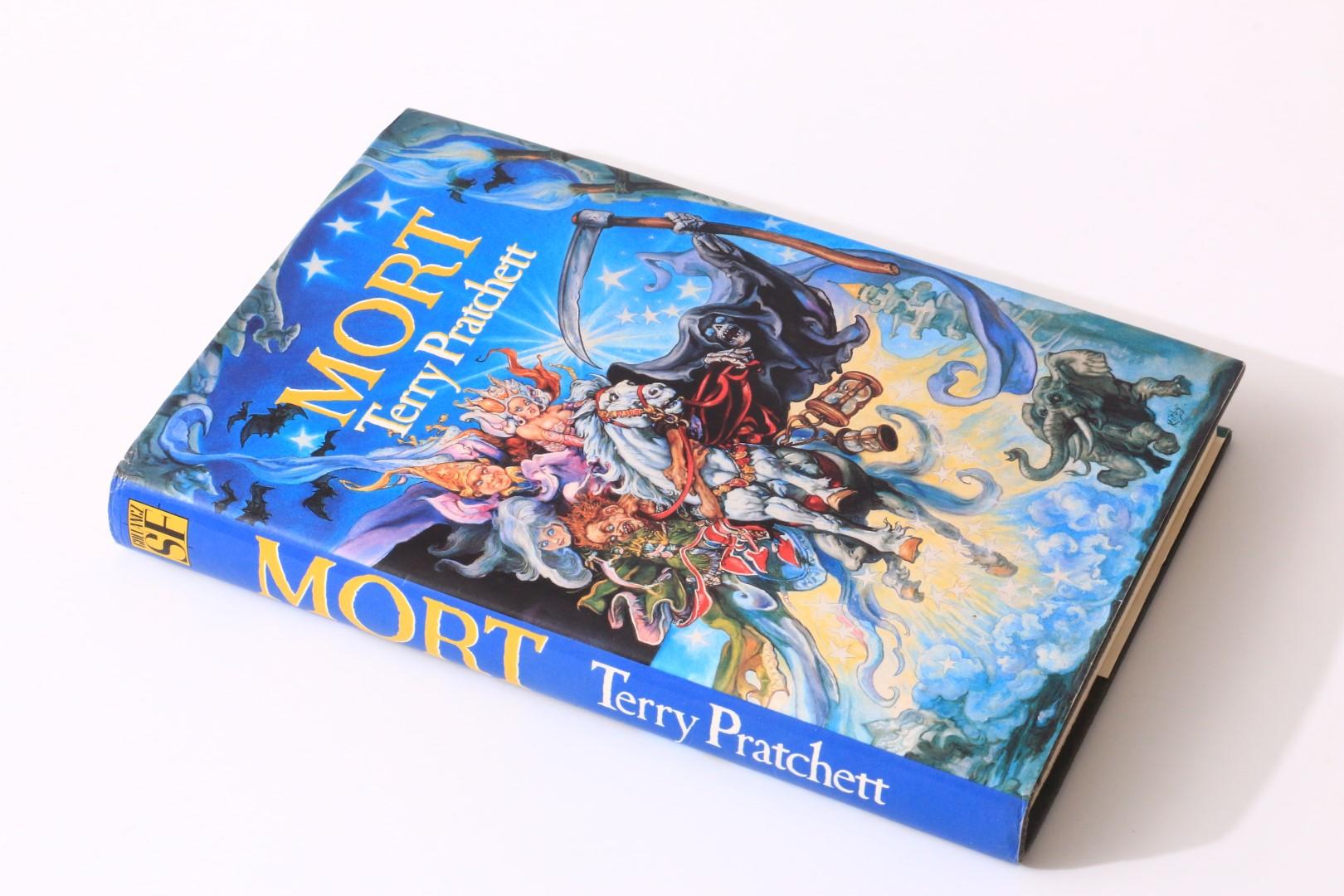 Terry Pratchett - Mort - Gollancz, 1987, First Edition.