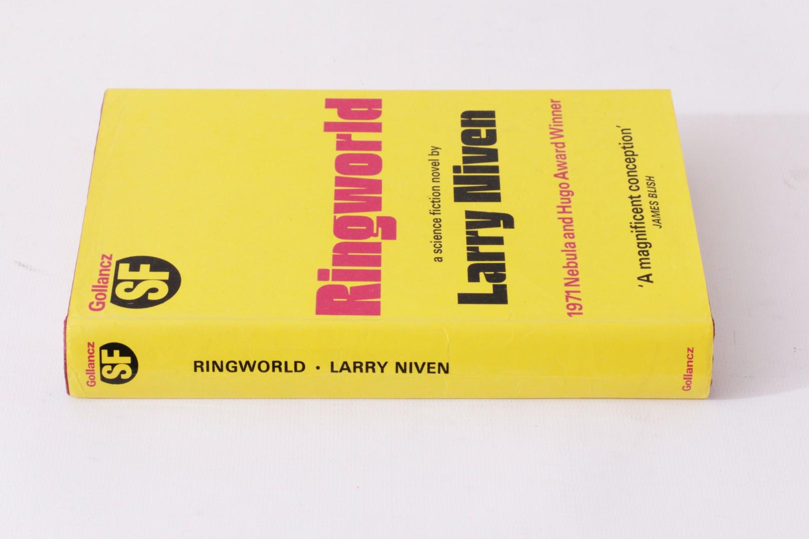 Larry Niven - Ringworld - Gollancz, 1972, First Edition.