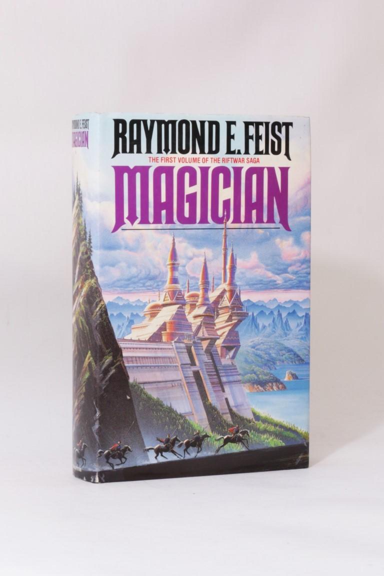 Raymond E. Feist - Magician - Grafton, 1988, Second Thus.