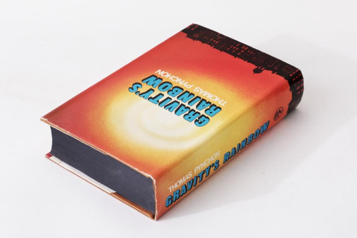 Thomas Pynchon - Gravity's Rainbow - Jonathan Cape, 1973, First Edition.
