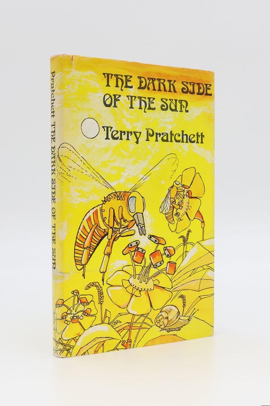 Terry Pratchett - The Dark Side of the Sun - Colin Smythe, 1976, First Edition.