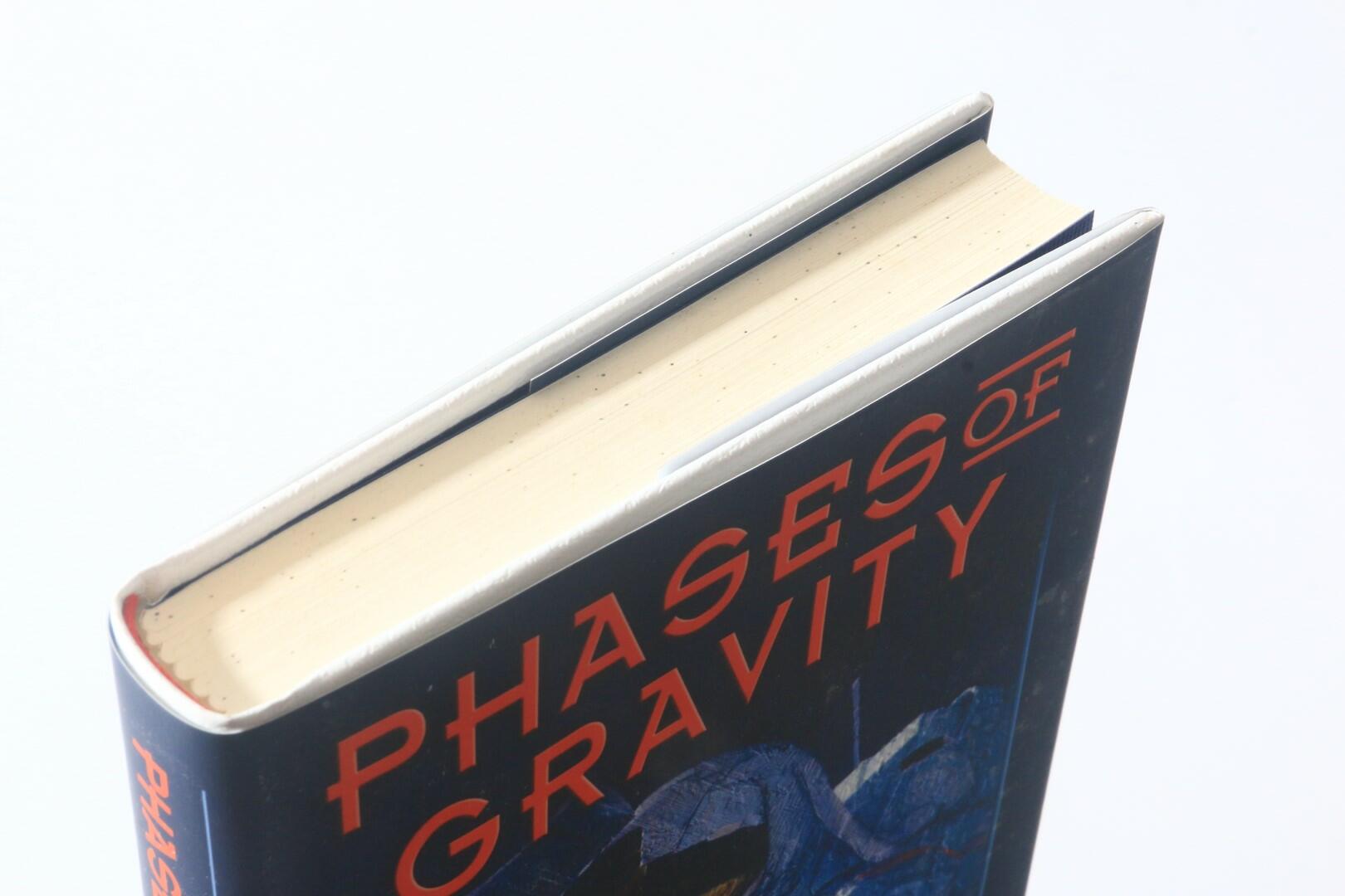 Dan Simmons - Phases of Gravity - Subterranean Press, 2011, Signed Limited Edition.