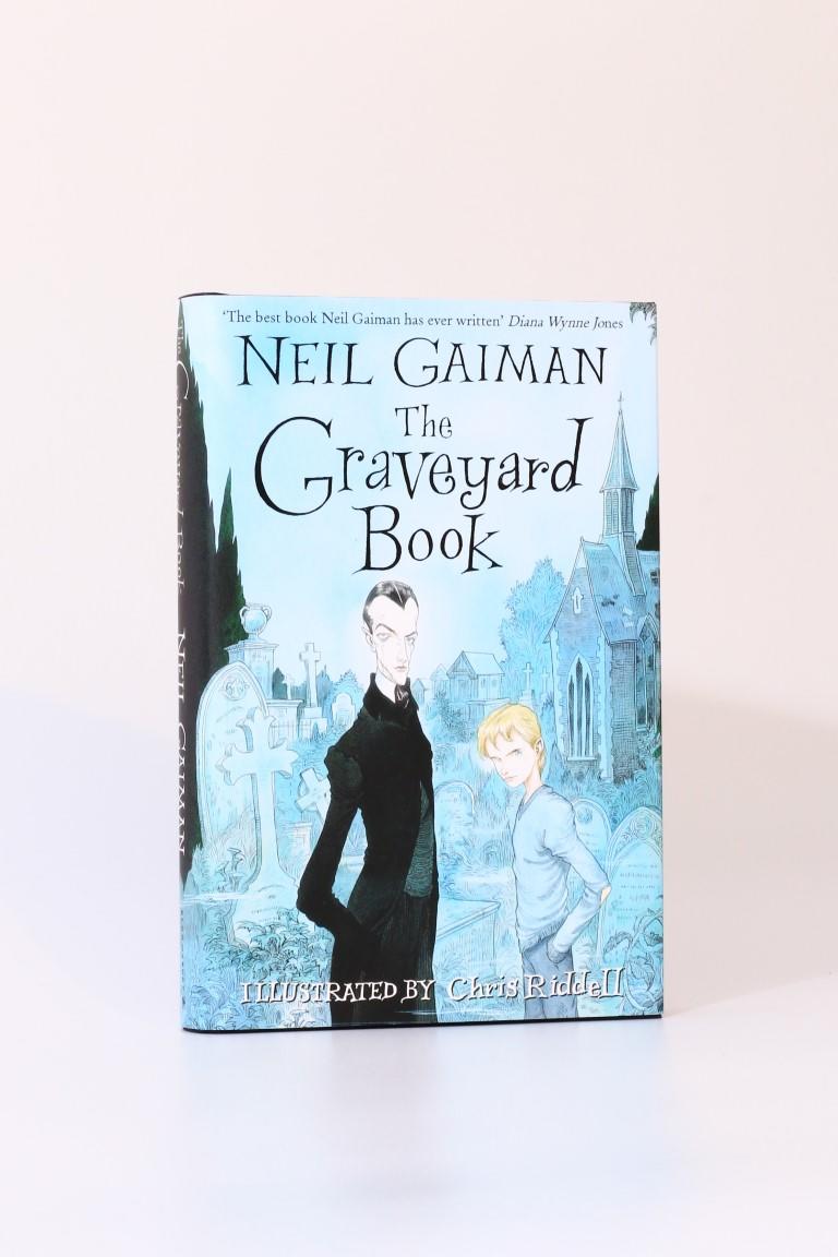 Neil Gaiman - The Graveyard Book - Bloomsbury, 2008, Signed First Edition.