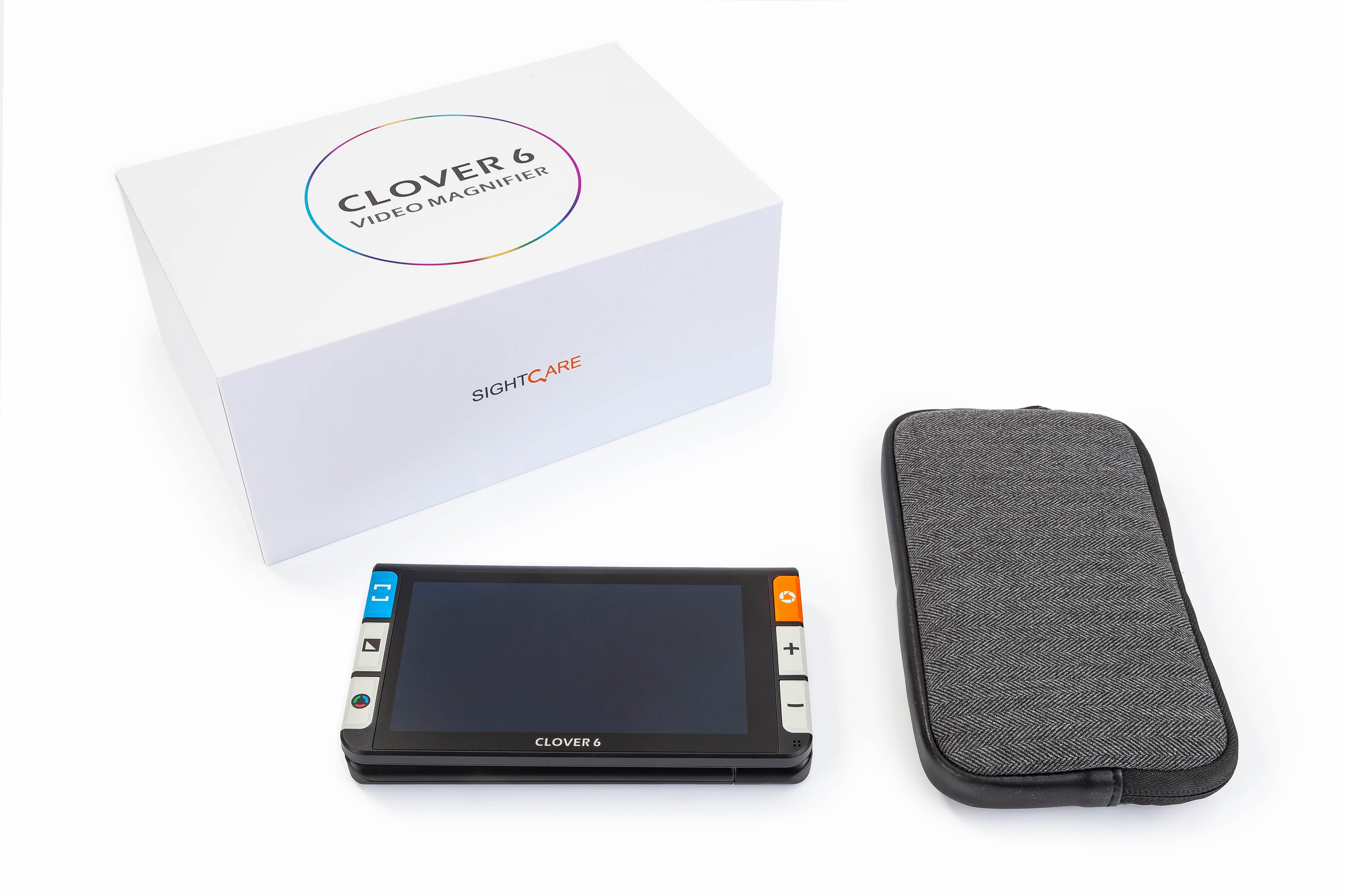 Clover 6 - 6 button with its case and presentation box