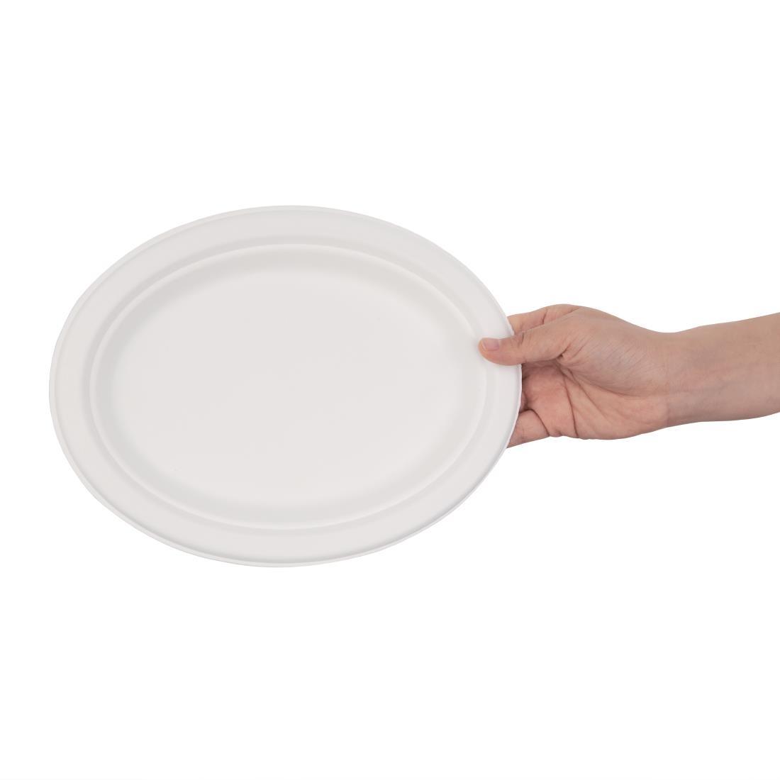 Fiesta Compostable Bagasse Oval Plates 198mm (Pack of 50) - FC534  - 3