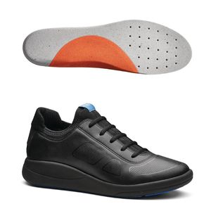 WearerTech Transform Trainer Black with Firm Insoles Size 43 - BB559-9  - 1