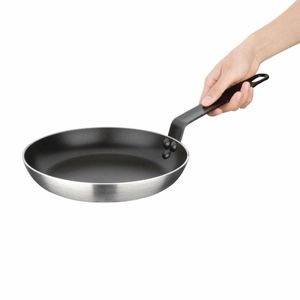 Nisbets Essentials Non-Stick Teflon Frying Pan 240mm - DG165 - 3